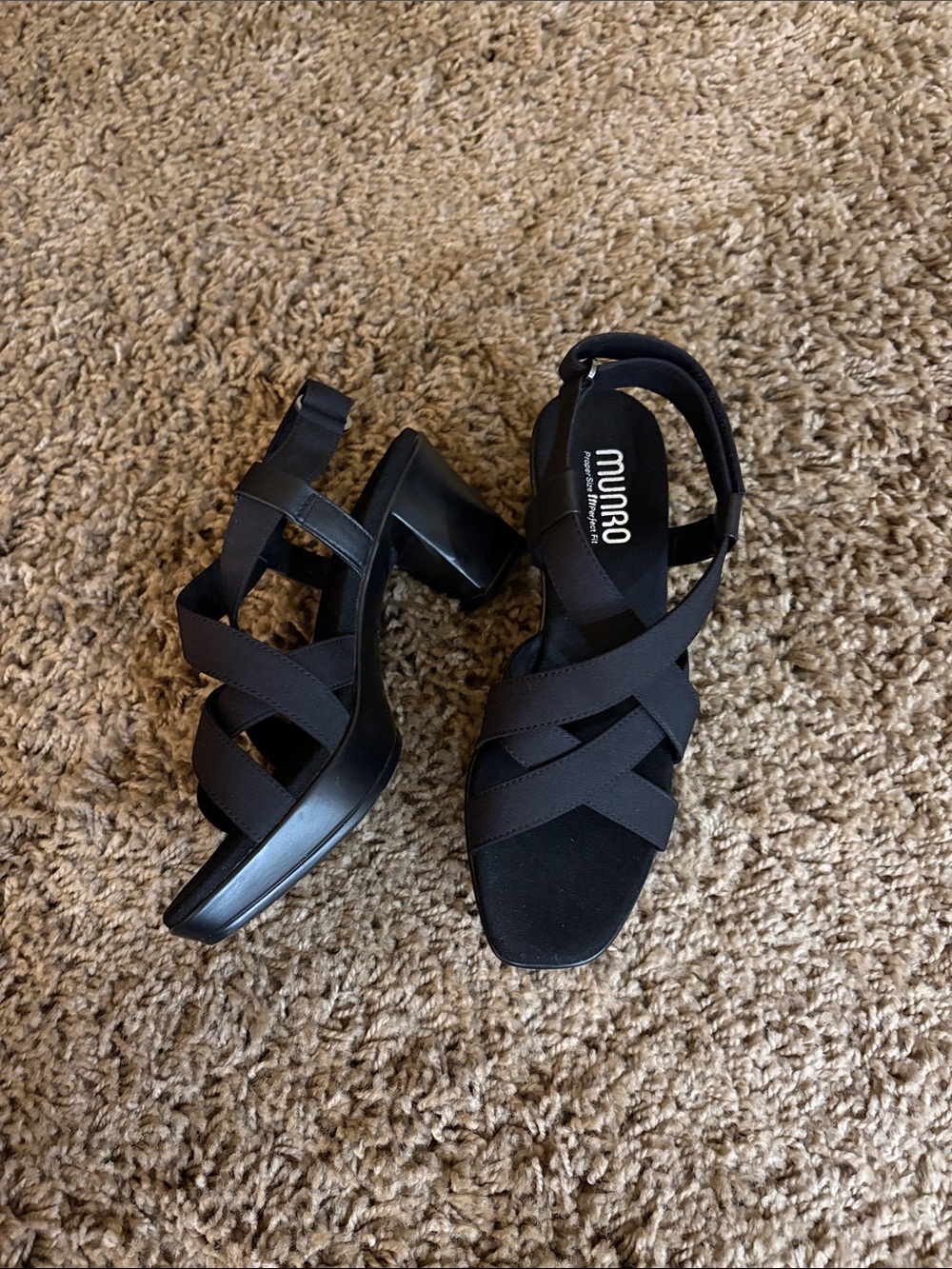 Munro Black Crisscross Block Heel Sandals